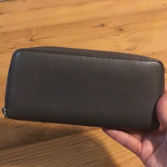Marc by Marc Jacobs gray wallet - Picture 5 of 6